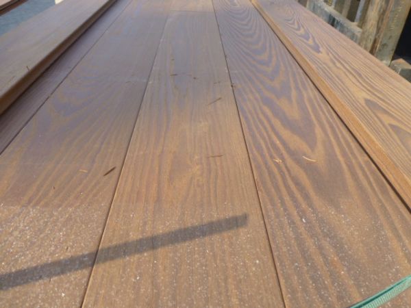 OSMO Thermo Esche 21*145 mm. naturwuchs, glatt/geriffelt