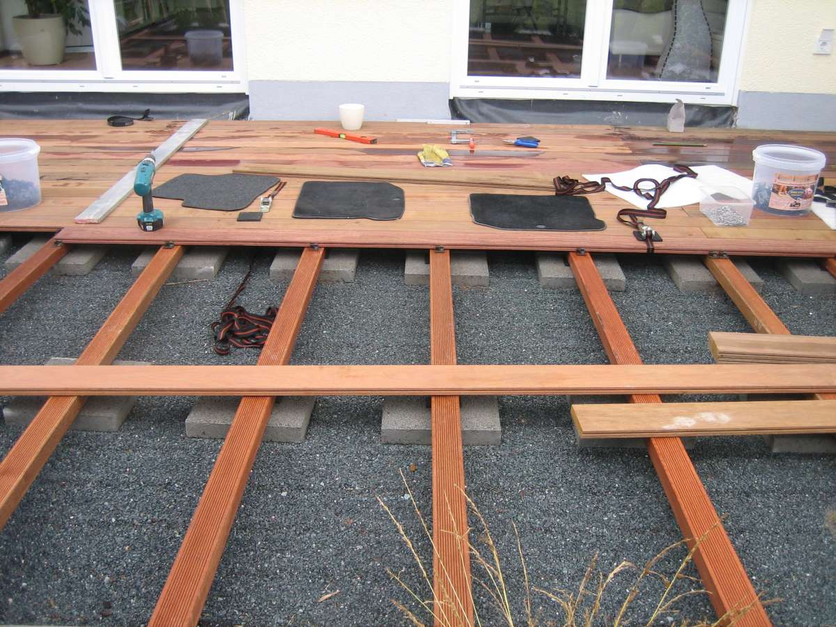 Unterkonstruktion Bangkirai, 45x70 mm HolzWohnenGarten.de
